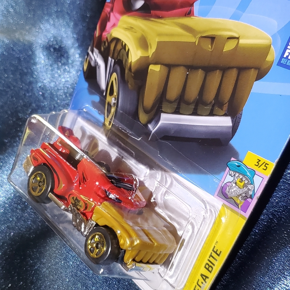Hot Wheels - Picture 5 of 7